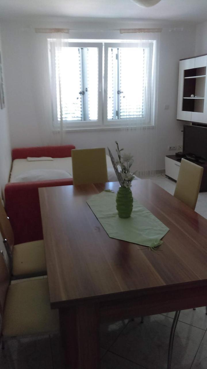 Apartments Diva Novalja Ngoại thất bức ảnh